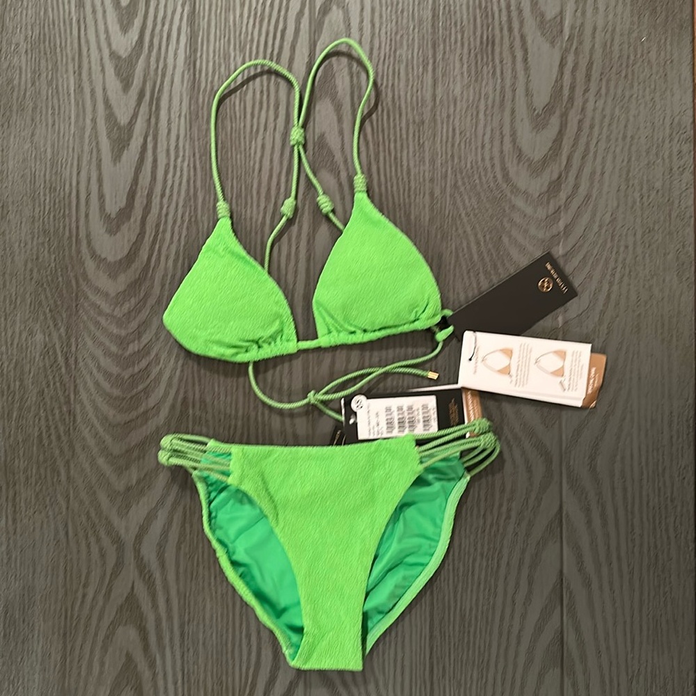 VIX  Swim New 🌴🌴🌴